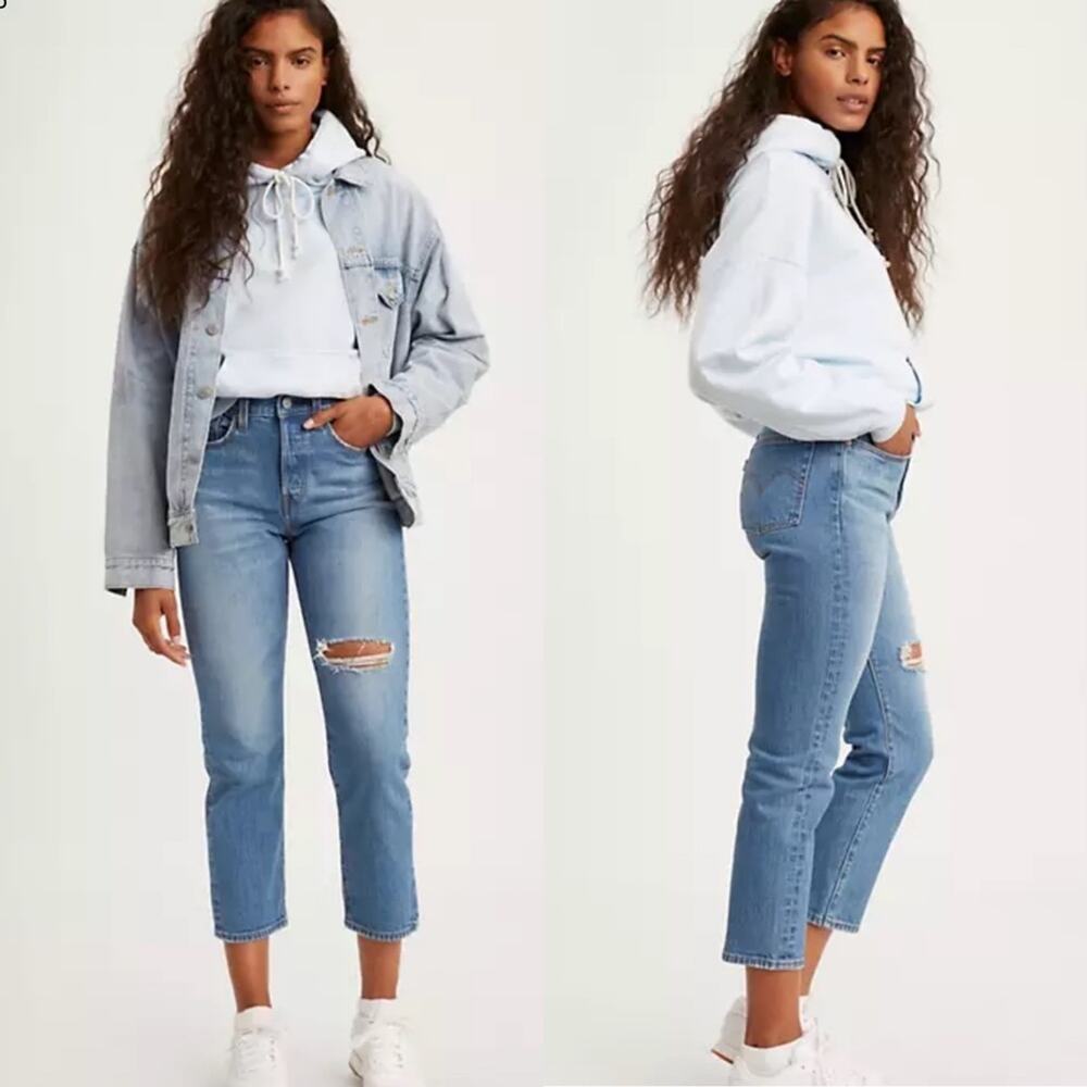 NWT Levi's Wedgie Straight High Rise Denim Jeans Size 26 Mid Blue Wash Mom Jeans